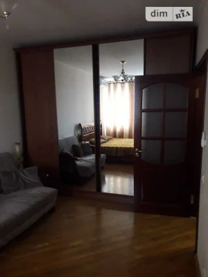 Продаж 2к квартири 61 кв. м на просп. Академіка Палладіна 18