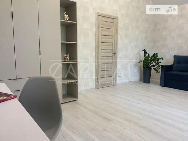Довгострокова оренда будинку від посередника на вул. Василя