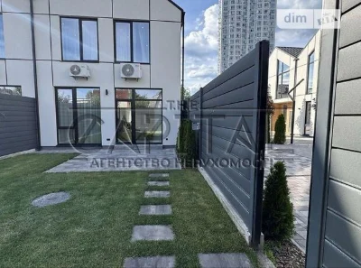 Довгострокова оренда будинку від посередника на вул. Завальн