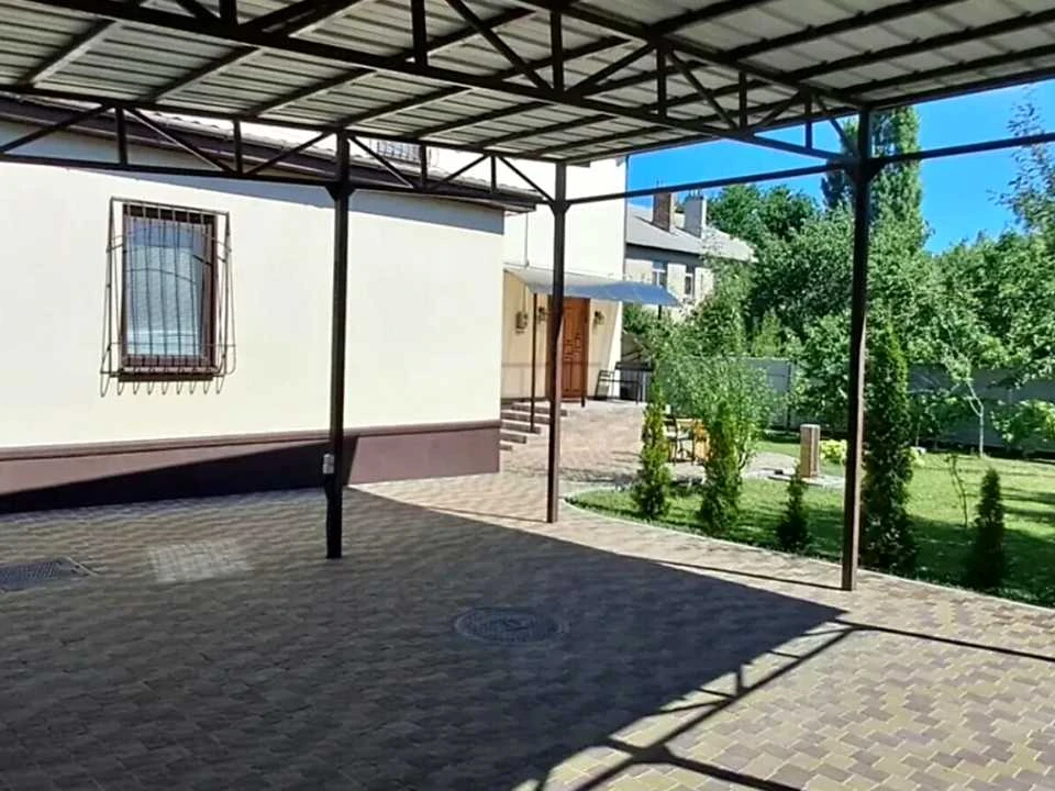 Будинок. Дніпро, Академіка Баха вул.