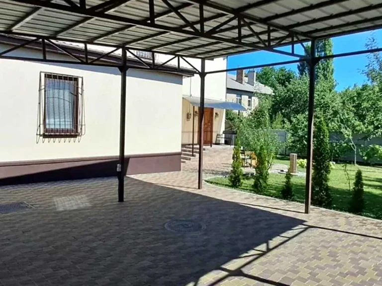 Будинок. Дніпро, Академіка Баха вул.