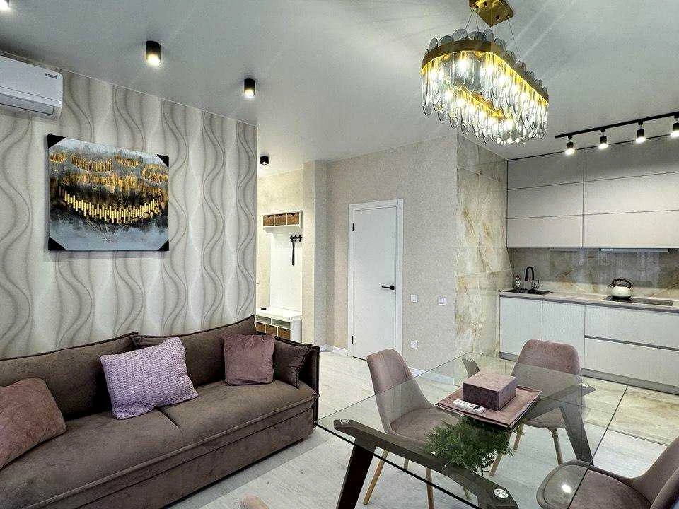Квартира. Одеса, Академіка Філатова вул., 2 к