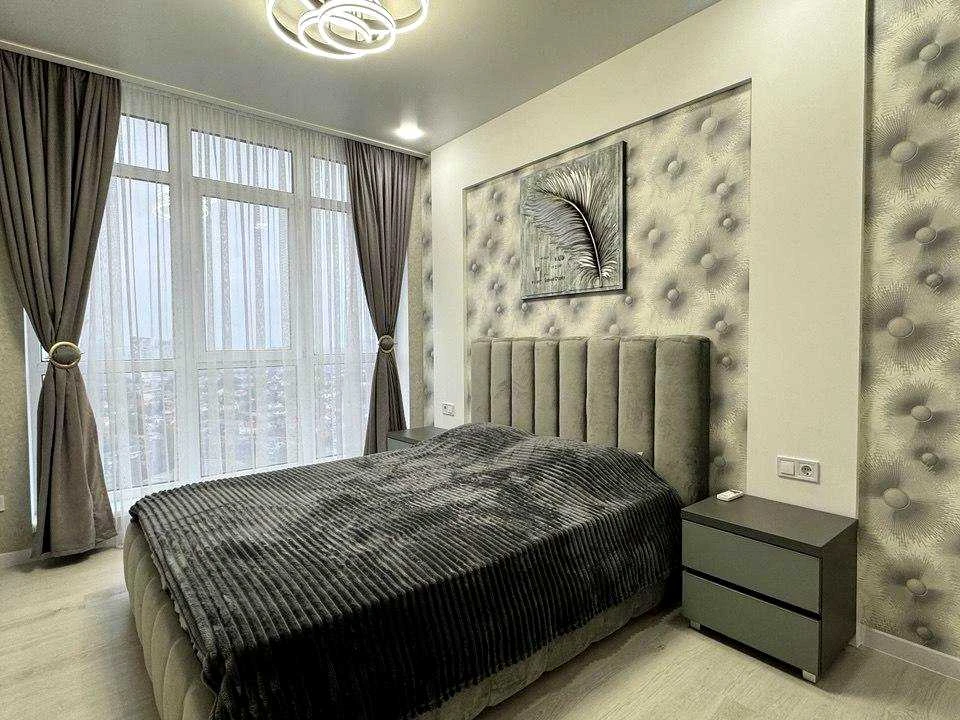Квартира. Одеса, Академіка Філатова вул., 2 к