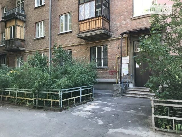 Здам в оренду кімнату на вул. Татарська 2В довгостроково • I