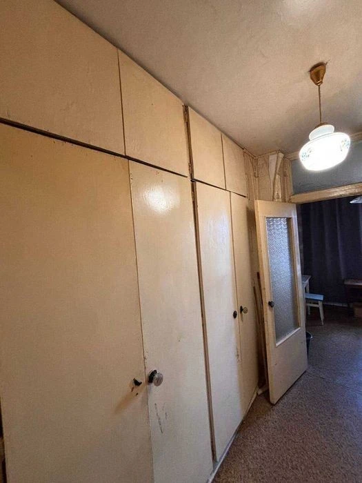 Продаж 3к квартири м. Харківська, пр Бажана.