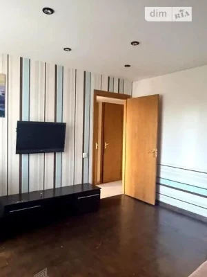 Продаж 2к квартири 48 кв. м на бул. Лесі Українки 7 • ID 347