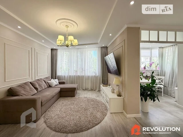 Продаж 3к квартири 106 кв. м на вул. Ревуцького 7В • ID 3477