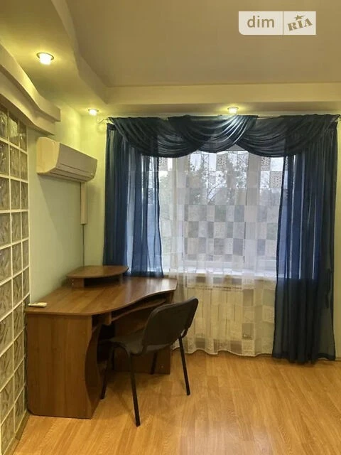 Продаж 2к квартири 45 кв. м на просп. Берестейський 70 • ID