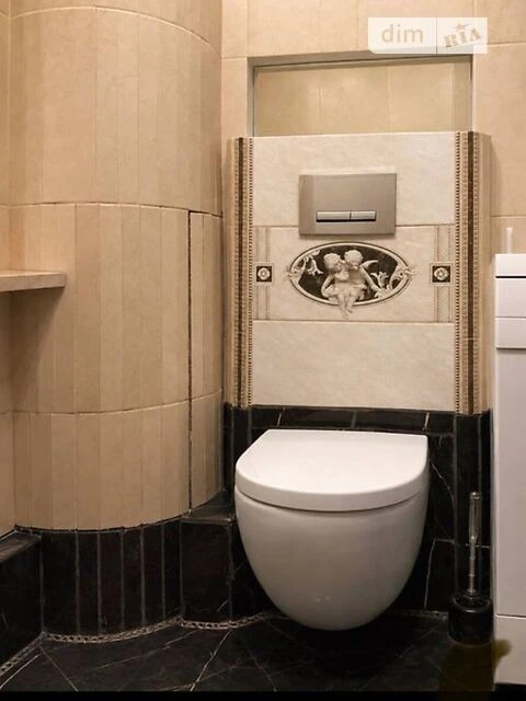 Продаж 2к квартири 46 кв. м на вул. Васильківська 8 • ID 347
