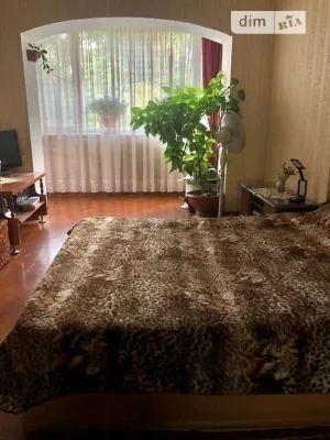 Продаж 2к квартири 46 кв. м на вул. Васильківська 8 • ID 347