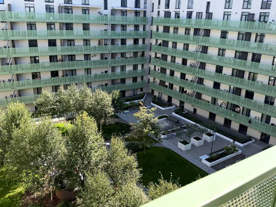 Квартира. Київ, Набережно-Рибальська дорога вул.
