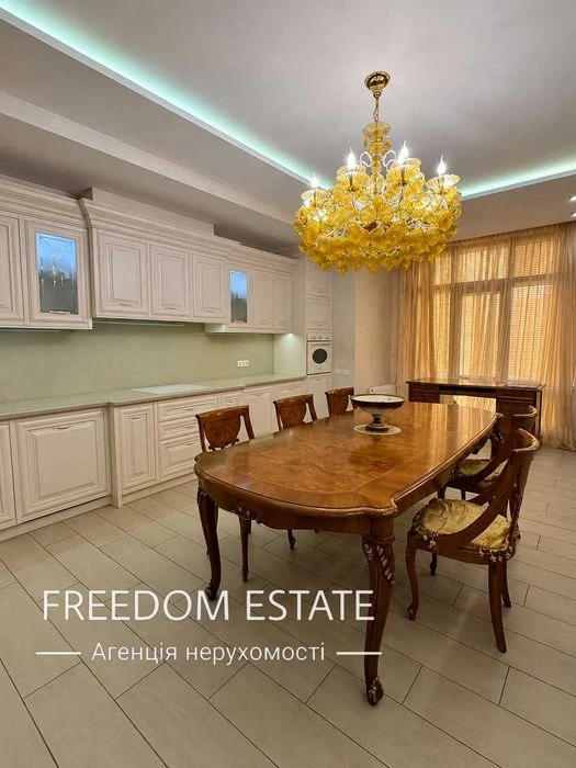 $150,000 Residential Complex White Elephant 100 m2 / Sokolniki / Apartment with a