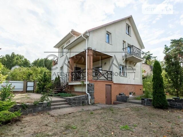 Продаж 2 поверхового будинку з ділянкою на 5.5 сотки, 220 кв
