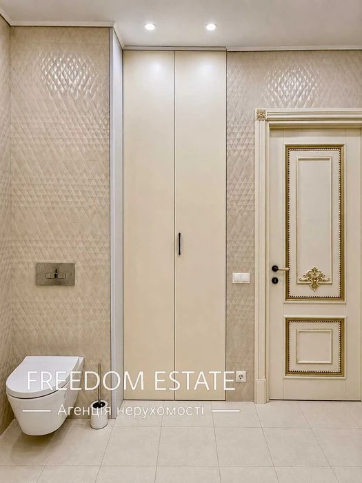 $150,000 Residential Complex White Elephant 100 m2 / Sokolniki / Apartment with a