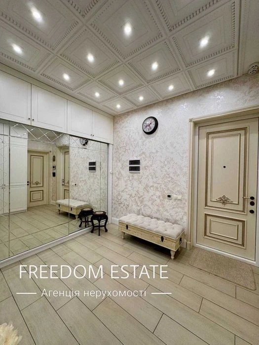 $150,000 Residential Complex White Elephant 100 m2 / Sokolniki / Apartment with a
