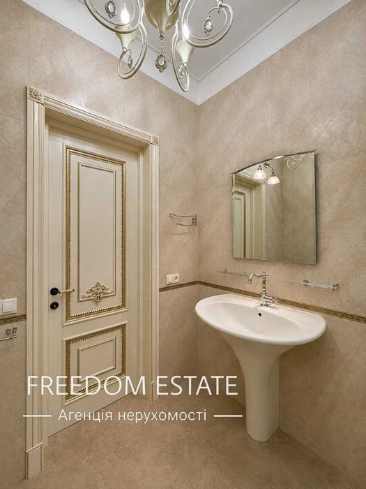 $150,000 Residential Complex White Elephant 100 m2 / Sokolniki / Apartment with a