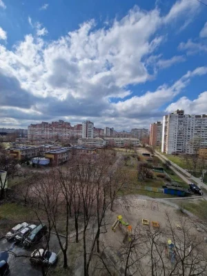 Продається 1-на квартира, Деснянський р-н, вул. Миколи Закре
