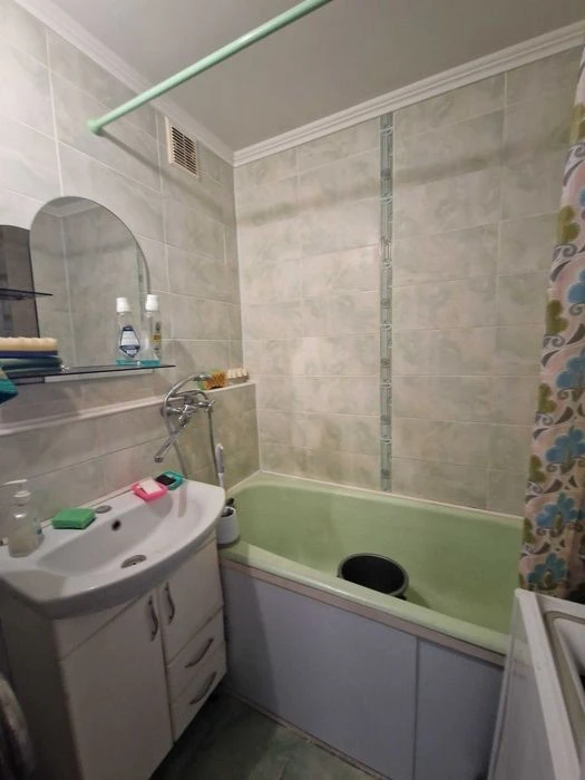 Продається 1-на квартира, Деснянський р-н, вул. Миколи Закре