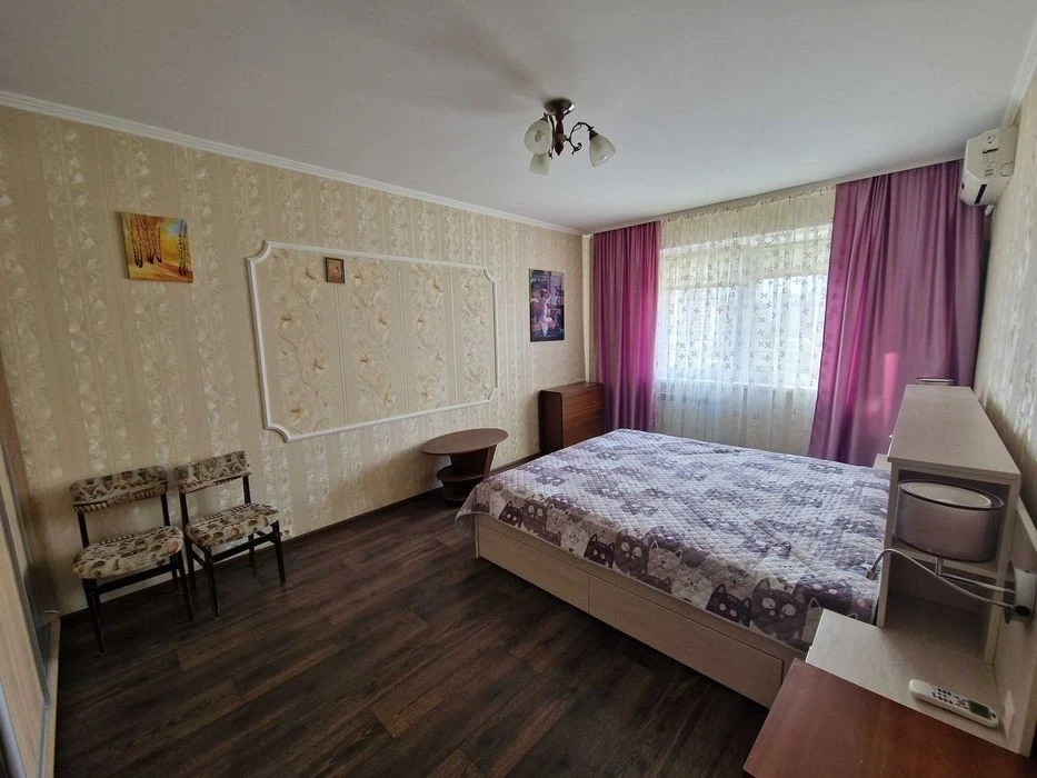 Продається 1-на квартира, Деснянський р-н, вул. Миколи Закре