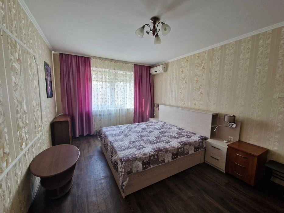 Продається 1-на квартира, Деснянський р-н, вул. Миколи Закре