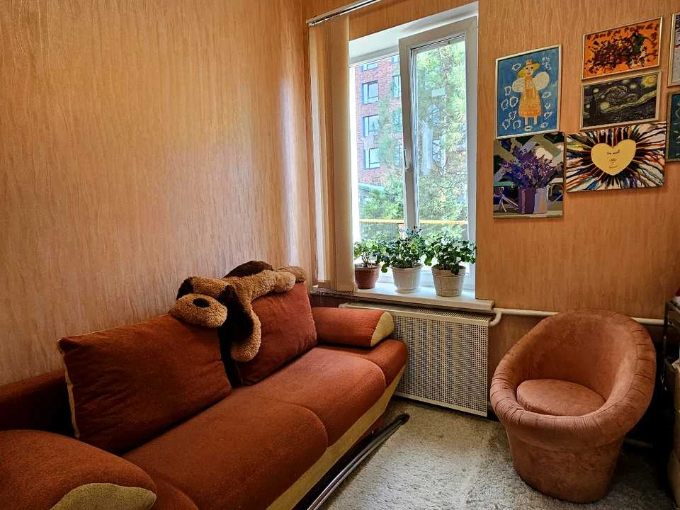 Будинок. Дніпро, Левка Лук'яненка вул. (Василя Жуковського)