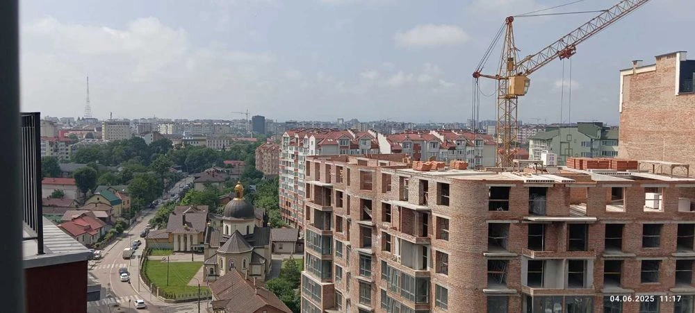 Продаж квартири в зданому будинку