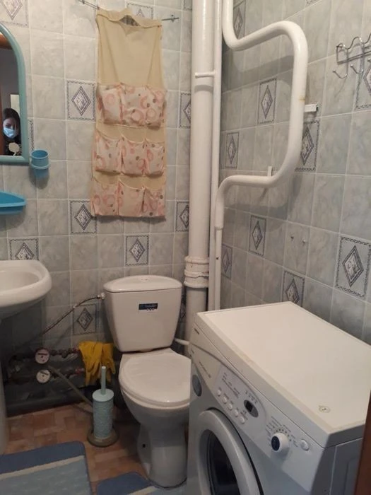 Продам 1 кімнатну на Оболоні