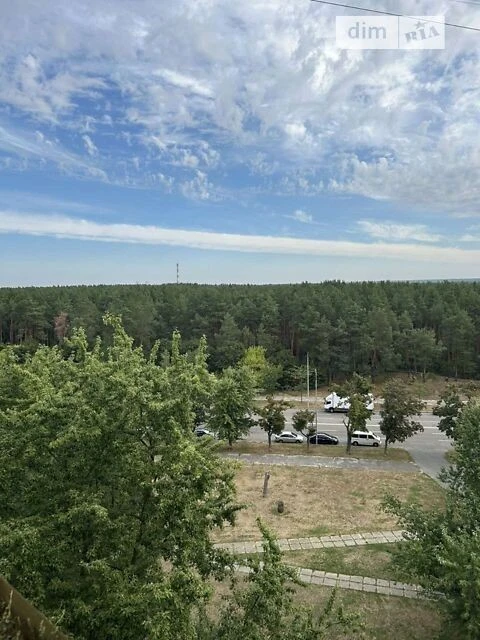 Продаж 1к квартири 21.8 кв. м на вул. Космонавта Поповича 24