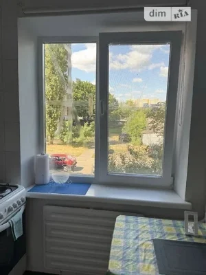 Продаж 1к квартири 30 кв. м на вул. Богатирська 10 • ID 3477