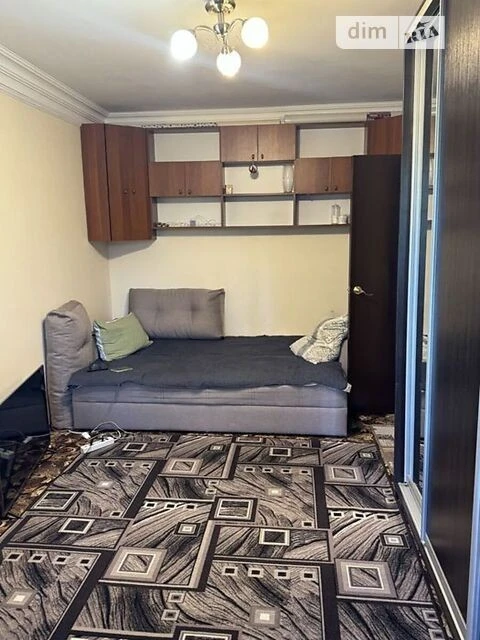 Продаж 1к квартири 30 кв. м на вул. Богатирська 10 • ID 3477