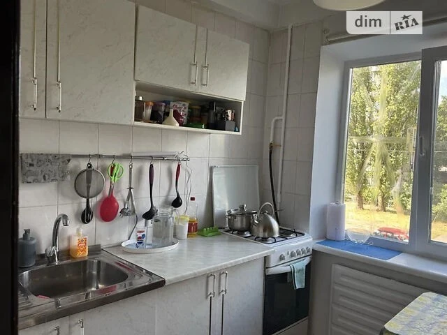 Продаж 1к квартири 30 кв. м на вул. Богатирська 10 • ID 3477