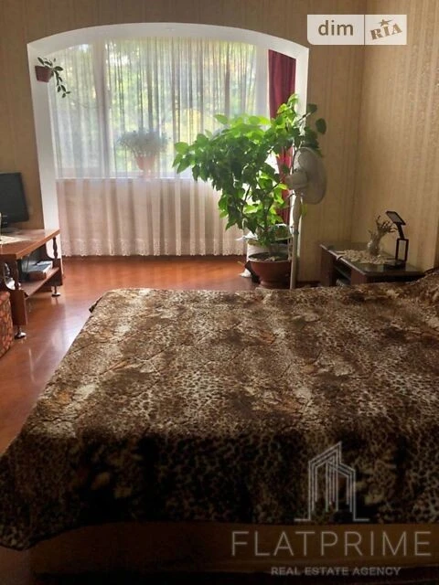 Продаж 1к квартири 46 кв. м на вул. Васильківська 8 • ID 347