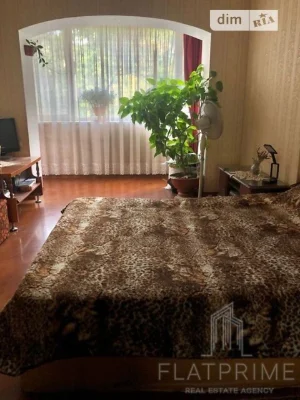 Продаж 1к квартири 46 кв. м на вул. Васильківська 8 • ID 347