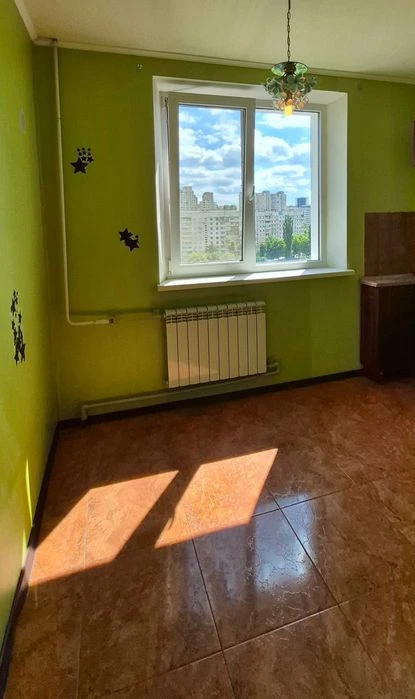 I offer to buy a 1-room apartment, Metrostroyniki St.