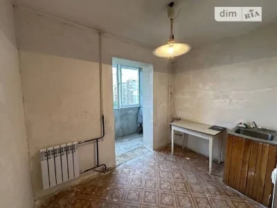 Продаж 1к квартири 29 кв. м на вул. Горлівська 38/40 • ID 34