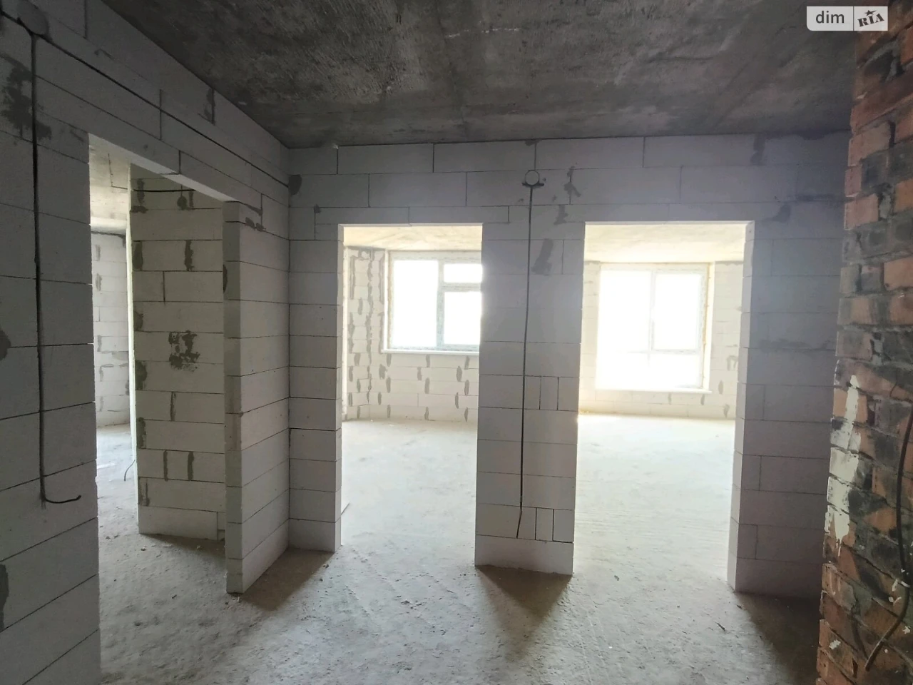 Продаж Квартира Виставка
