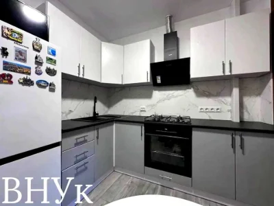 Квартира. Ужгород, Героїв 128-ї Бригади вул. (8 Березня)