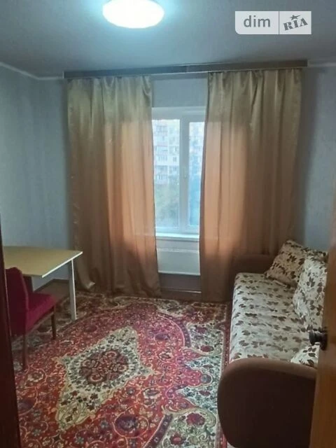 Продаж 3к квартири 82 кв. м на вул. Олександри Екстер 12 • I