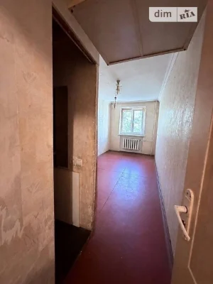 Продаж 3к квартири 56.1 кв. м на вул. Сергія Берегового 17А