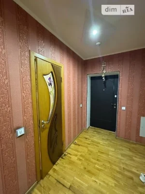 Продаж 1к квартири 59 кв. м на вул. Костянтина Данькевича 10
