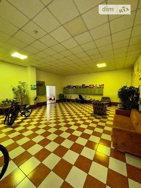 Продаж 1к квартири 59 кв. м на вул. Костянтина Данькевича 10
