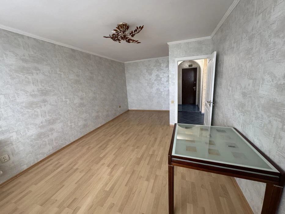 Продам квартиру на Бочарова, поселок Котовского.