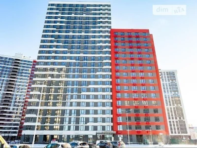 Продаж 3к квартири 78 кв. м на вул. Всеволода Змієнка 15/21