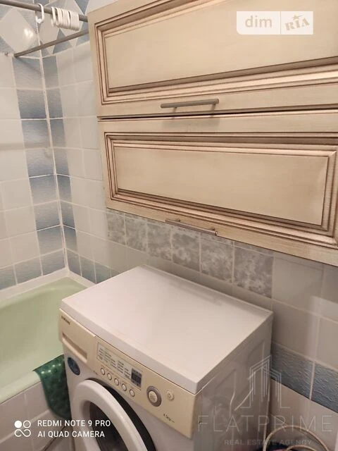 Продаж 3к квартири 76 кв. м на вул. Степана Олійника 11 • ID