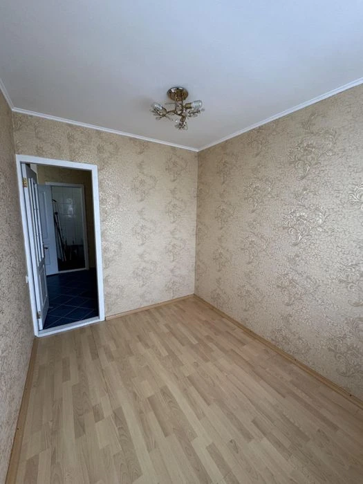 Продам квартиру на Бочарова, поселок Котовского.