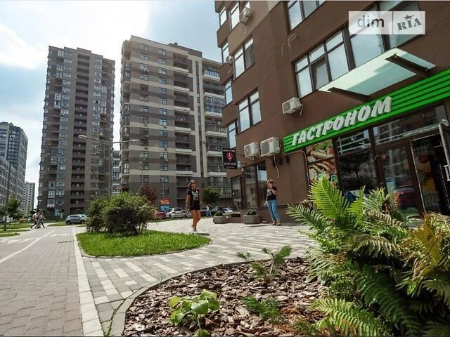 Продаж 1к квартири 39 кв. м на вул. Олександра Олеся 2В • ID