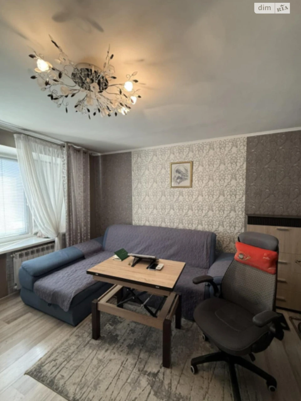 Продаж Квартира Правий Поділ