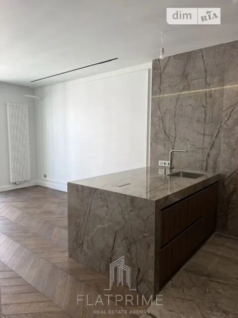 Продаж 1к квартири 51 кв. м на вул. Михайла Максимовича 26Г,