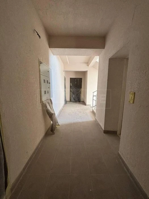 I am selling a two-room apartment in a newly built house near Vokz