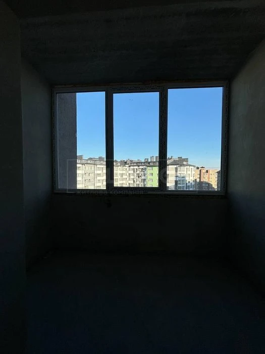 I am selling a two-room apartment in a newly built house near Vokz